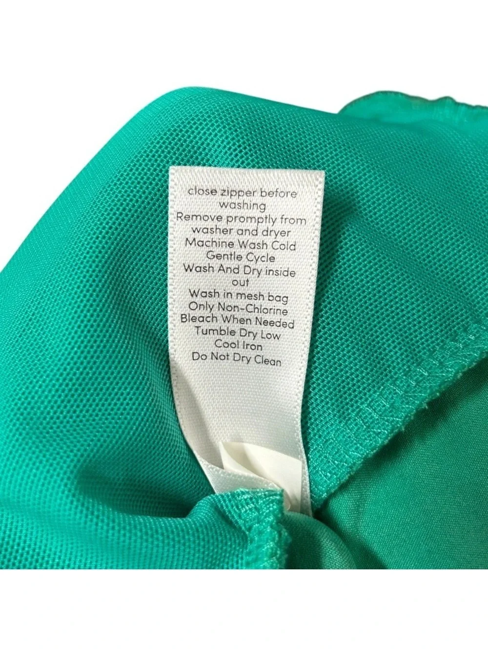 Athleta Women's Emerald Green Hiking Travel Active Trekkie North Shorts Size 6